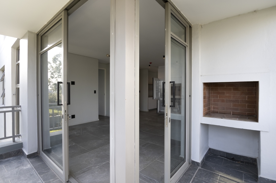 2 Bedroom Property for Sale in Somerset Lakes Western Cape